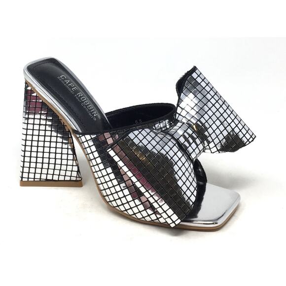 Cape Robbin Disco Ball Women's Size 6.5 Silver Oversized Bow High Heeled Sandals - Picture 1 of 7